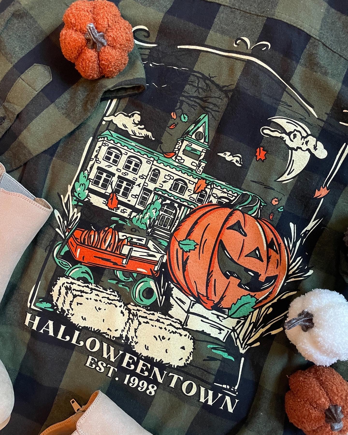 HALLOWEENTOWN FLANNEL